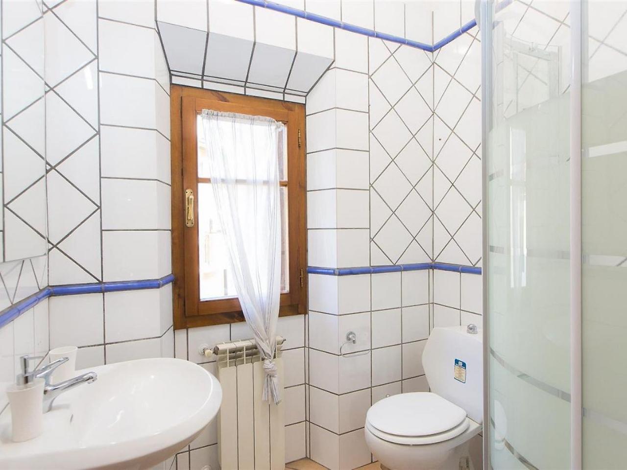 Apartment In Rome Rosselli Palace Deluxe 4