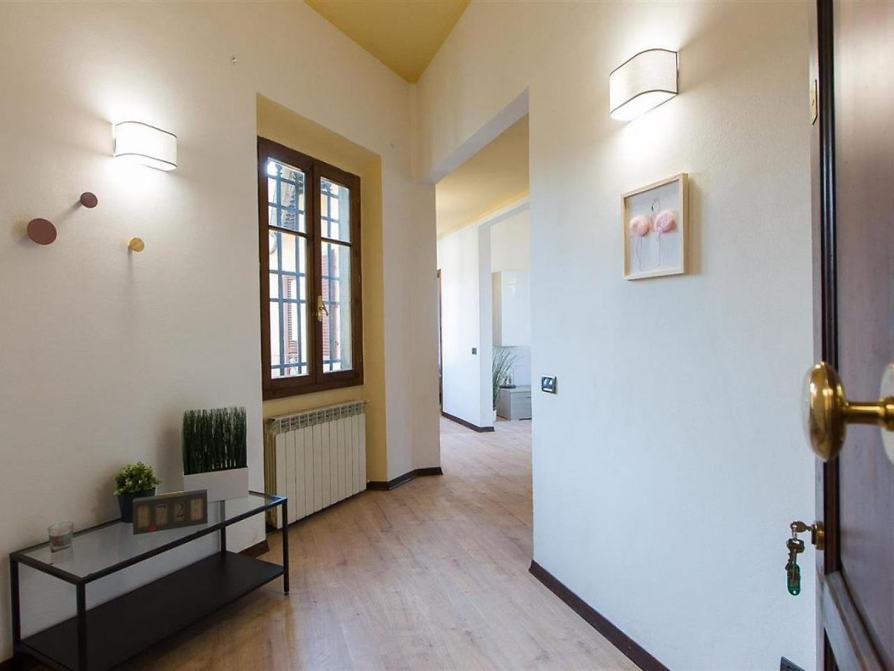 Apartment In Rome Rosselli Palace Deluxe 4
